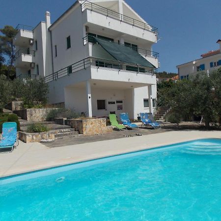 Apartments Villa Goja Трогир Экстерьер фото